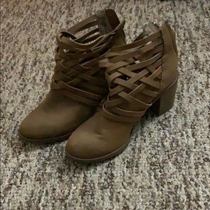 Size 7 ankle boots